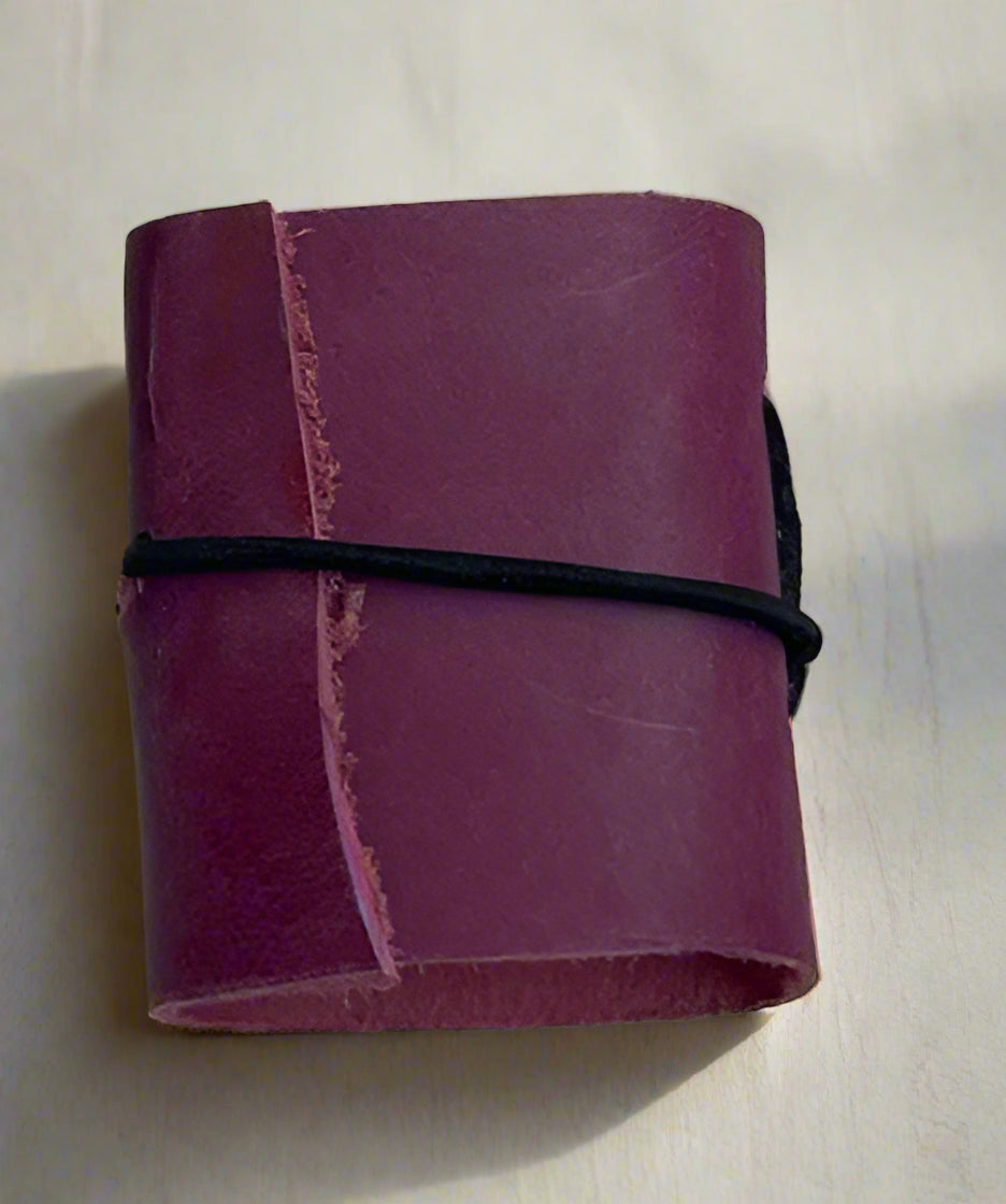 Miniature leather journal – pocket-sized notepad for thoughts, ideas, and on-the-go writing