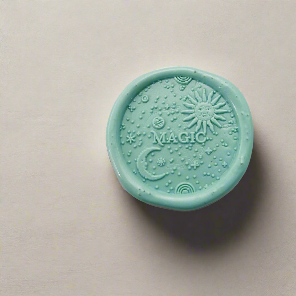 Soothi moon & stars gold wax seal stamp – perfect for adding celestial charm to journals, gifts, and invitations