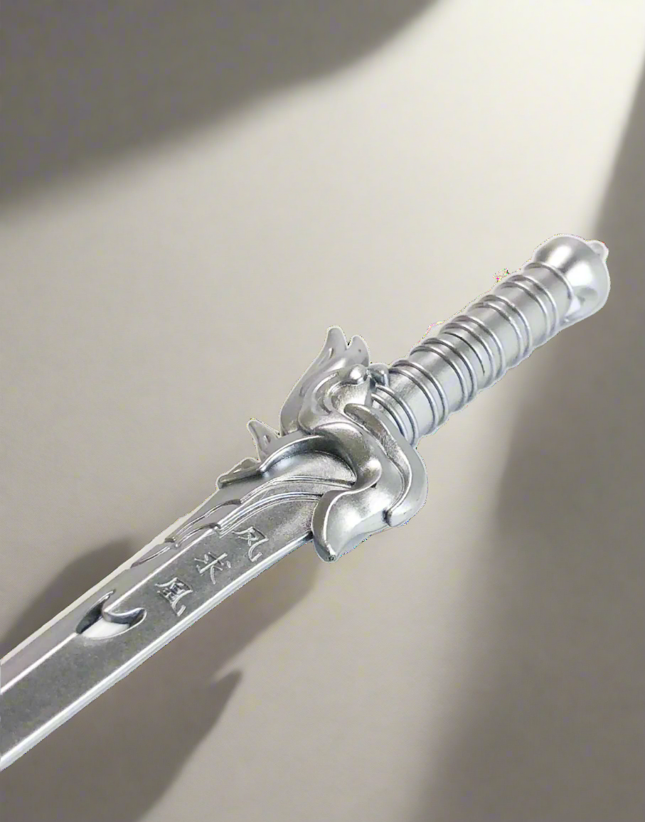 Elegant sword pen in gold and silver – metallic finish for epic note-taking adventures