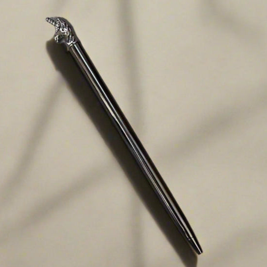Elegant unicorn-carved pen – artisanal and sustainable