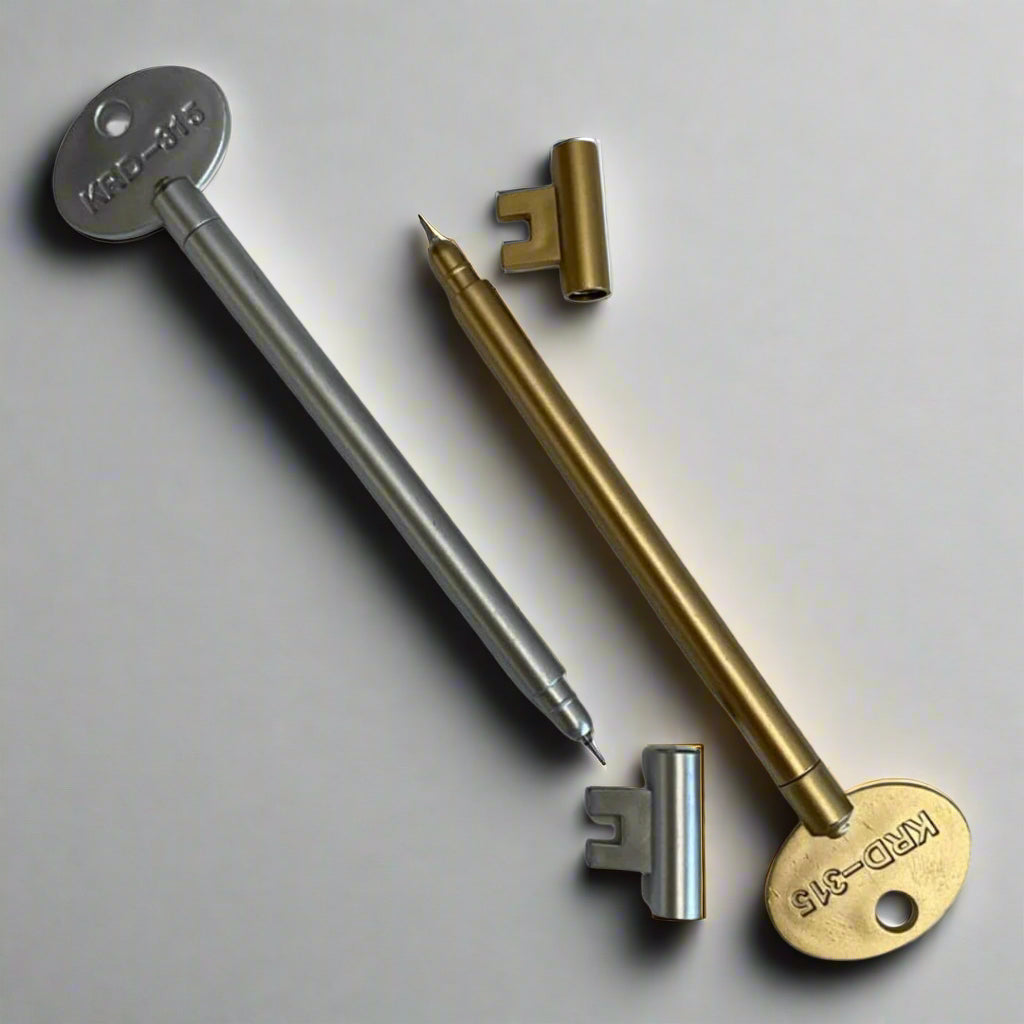 Vintage key-shaped pen in gold and silver metallic finish – unlock your creativity with every word