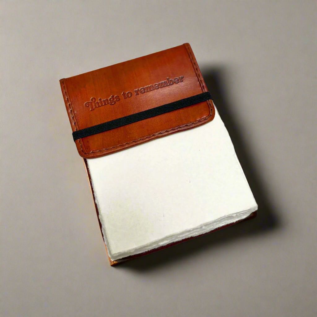 Brown Flap refillable leather notepad with "Things to remember" quote – compact and eco-friendly notebook for note-taking, recipes, grocery lists, and daily planning
