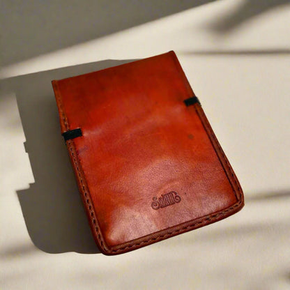 Handcrafted notepads in refillable leather – perfect for jotting ideas, reminders, or affirmations