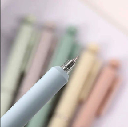 Kawaii pastel gel pen– smooth ink and adorable vibes