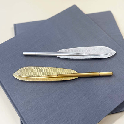 Quill-inspired feather pen – shiny gold and silver finish for poetic writing moments